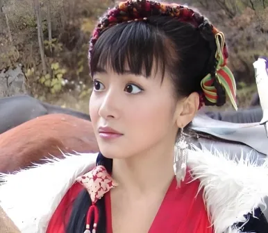 陈紫函近照